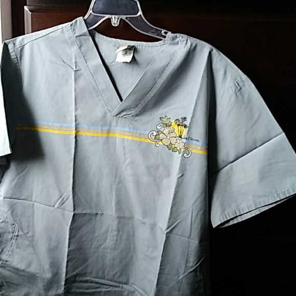 Top - Picture 4 of 5